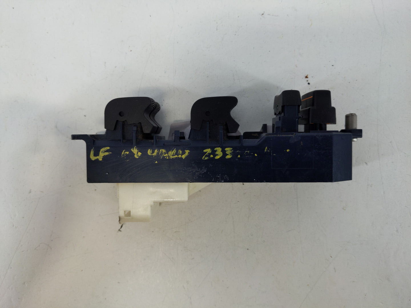 2007-2012 Toyota Yaris Master Power Window Switch Replacement Driver Side Left Fits OEM Used Auto Parts - Oemusedautoparts1.