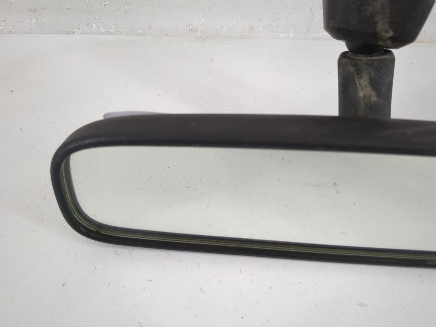 2006-2016 Toyota Yaris Interior Rear View Mirror Replacement OEM P/N:E4012197 E4022197 Fits OEM Used Auto Parts - Oemusedaut