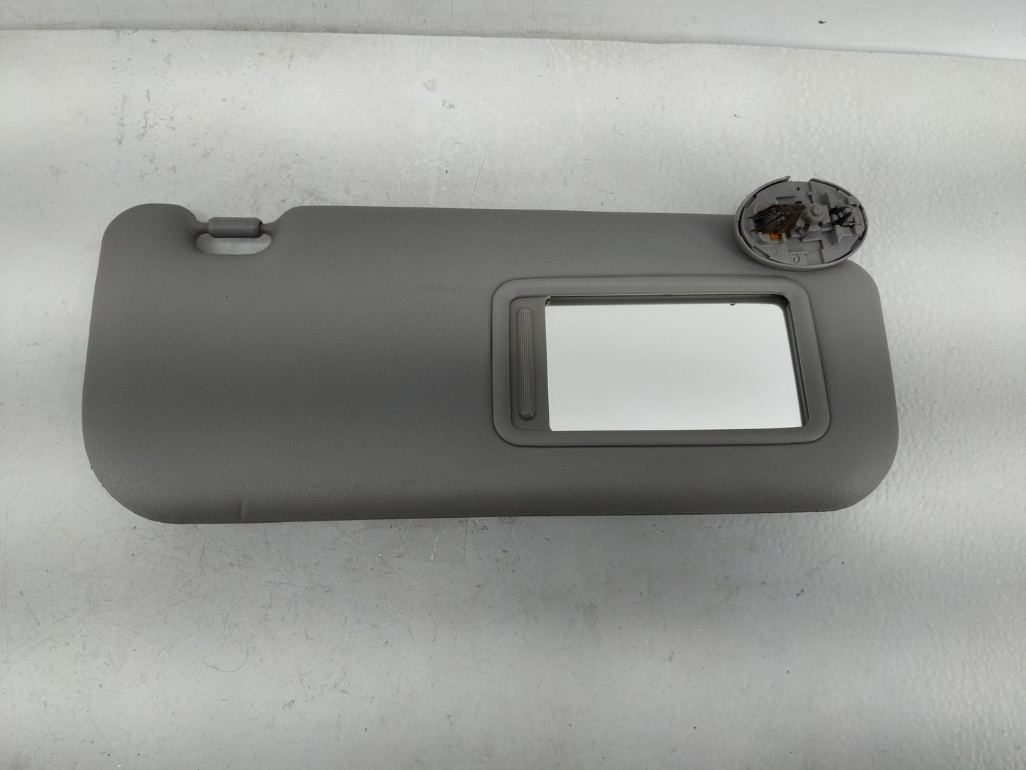 2007-2011 Toyota Yaris Sun Visor Shade Replacement Passenger Right Mirror Fits Fits 2007 2008 2009 2010 2011 OEM Used Auto P