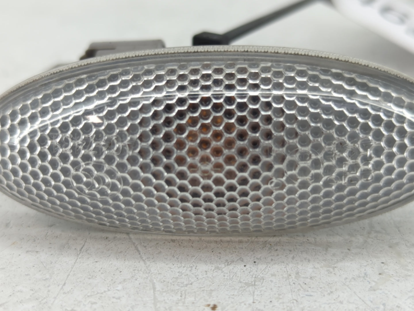 2006-2011 Toyota Yaris Passenger Right Oem Front Light Lamp - Oemusedautoparts1.com