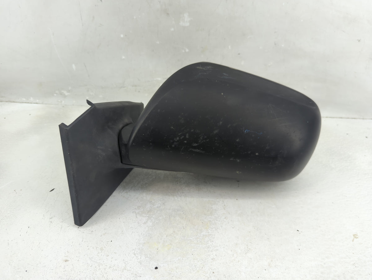 2006-2011 Toyota Yaris Driver Side View Mirror - Left Door Mirror OEM Used - Oemusedautoparts1.com