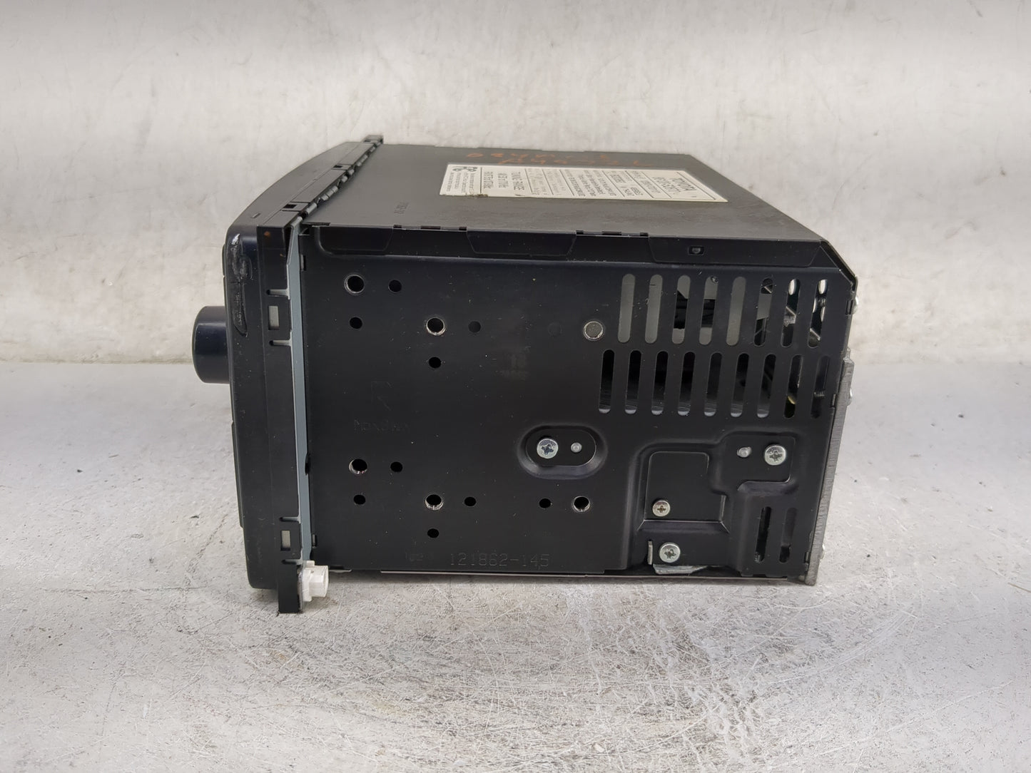 2008 Toyota Yaris Radio AM FM Cd Player Receiver Replacement P/N:86120-52870 123000-07001101 Fits OEM Used Auto Parts - Oemu