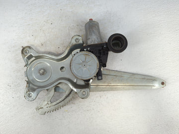 2007-2012 Toyota Yaris Used Window Regulator Right Passenger Rear - Oemusedautoparts1.com
