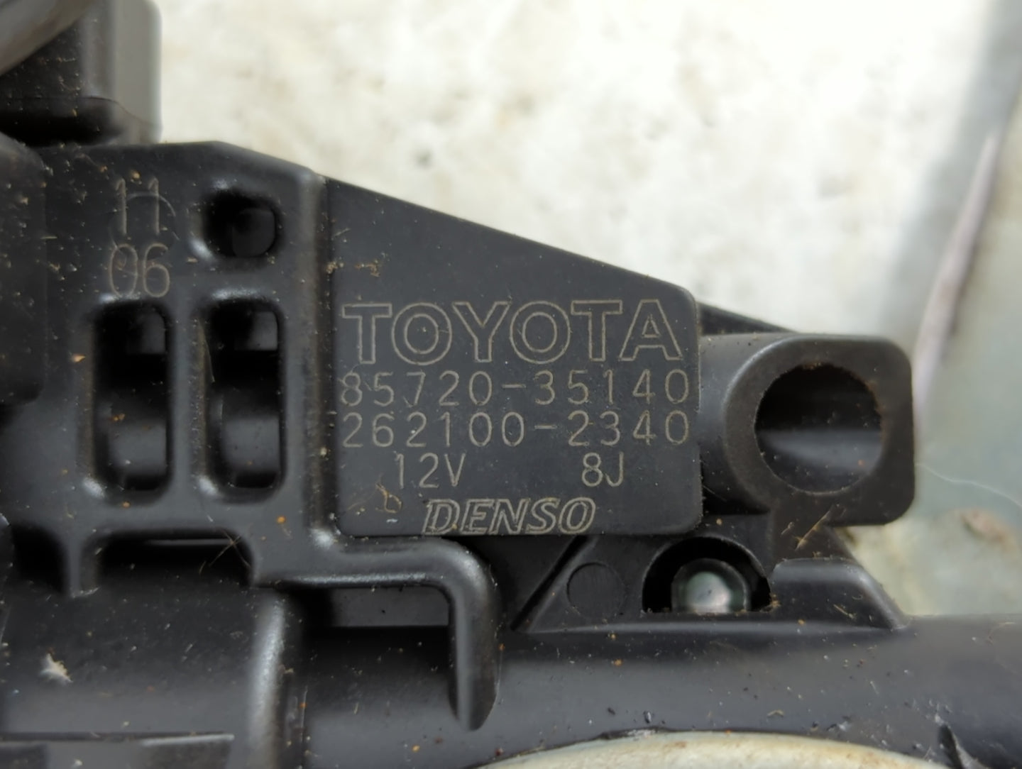 2007-2012 Toyota Yaris Used Window Regulator Right Passenger Rear - Oemusedautoparts1.com