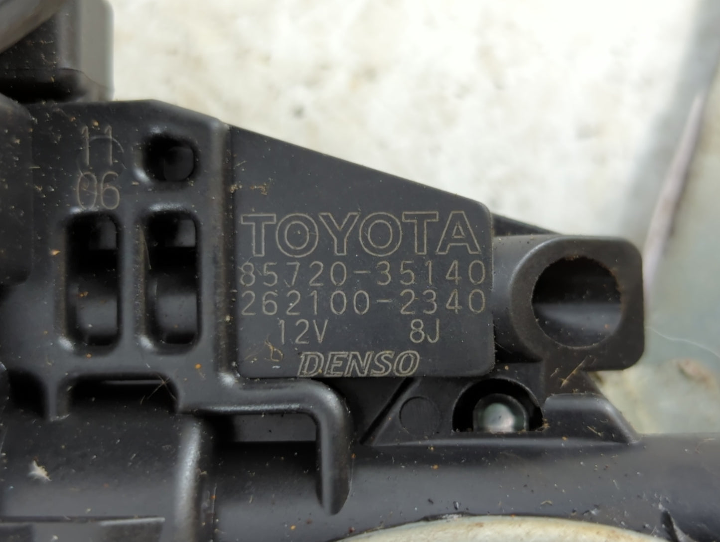 2007-2012 Toyota Yaris Used Window Regulator Right Passenger Rear - Oemusedautoparts1.com