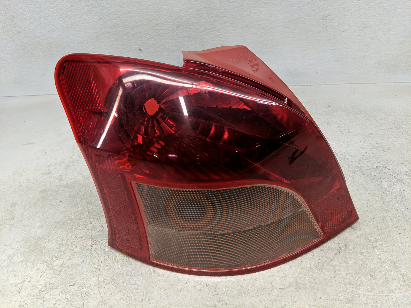 2006-2008 Toyota Yaris Tail Light Assembly Driver Left OEM Fits Fits 2006 2007 2008 OEM Used Auto Parts - Oemusedautoparts1.
