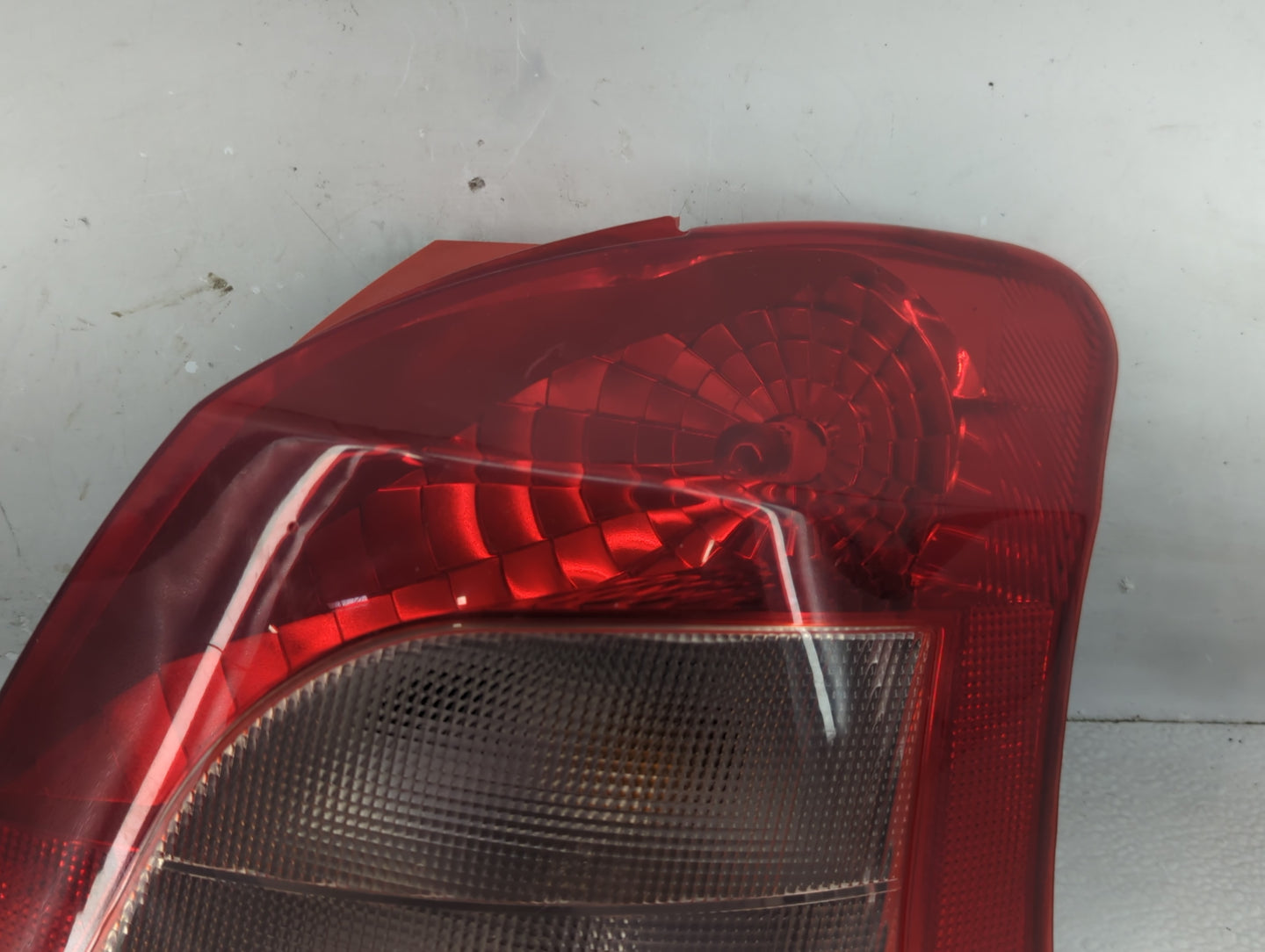 2006-2008 Toyota Yaris Driver Left Side Deck Lid Mounted Tail Light - Oemusedautoparts1.com