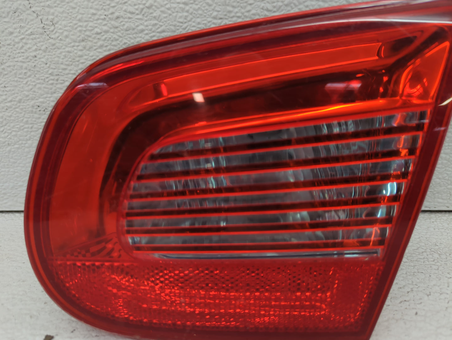 2007-2011 Volkswagen Eos Tail Light Assembly Passenger Right OEM Fits Fits 2007 2008 2009 2010 2011 OEM Used Auto Parts - Oe