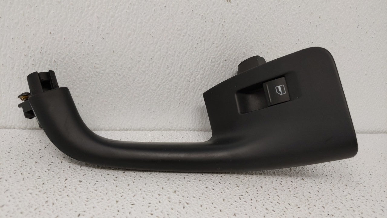 2008 Volkswagen Eos Passeneger Right Power Window Switch - Oemusedautoparts1.com