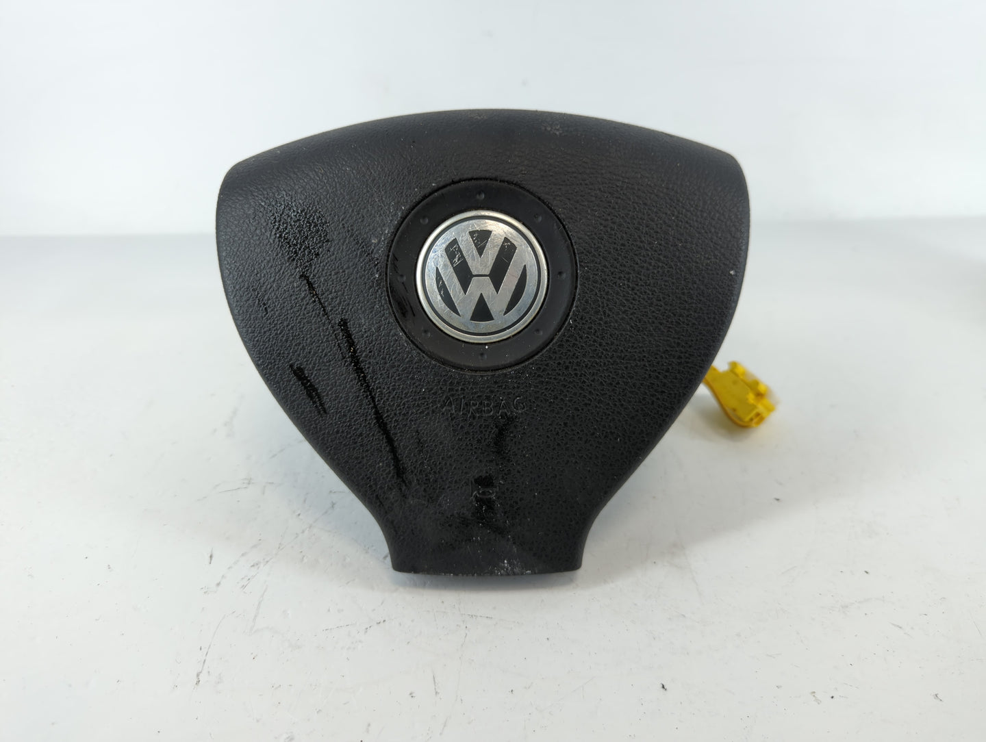 2006 Volkswagen Golf Air Bag Driver Left Steering Wheel Mounted P/N:61817052D Fits Fits 2007 2008 2009 OEM Used Auto Parts -