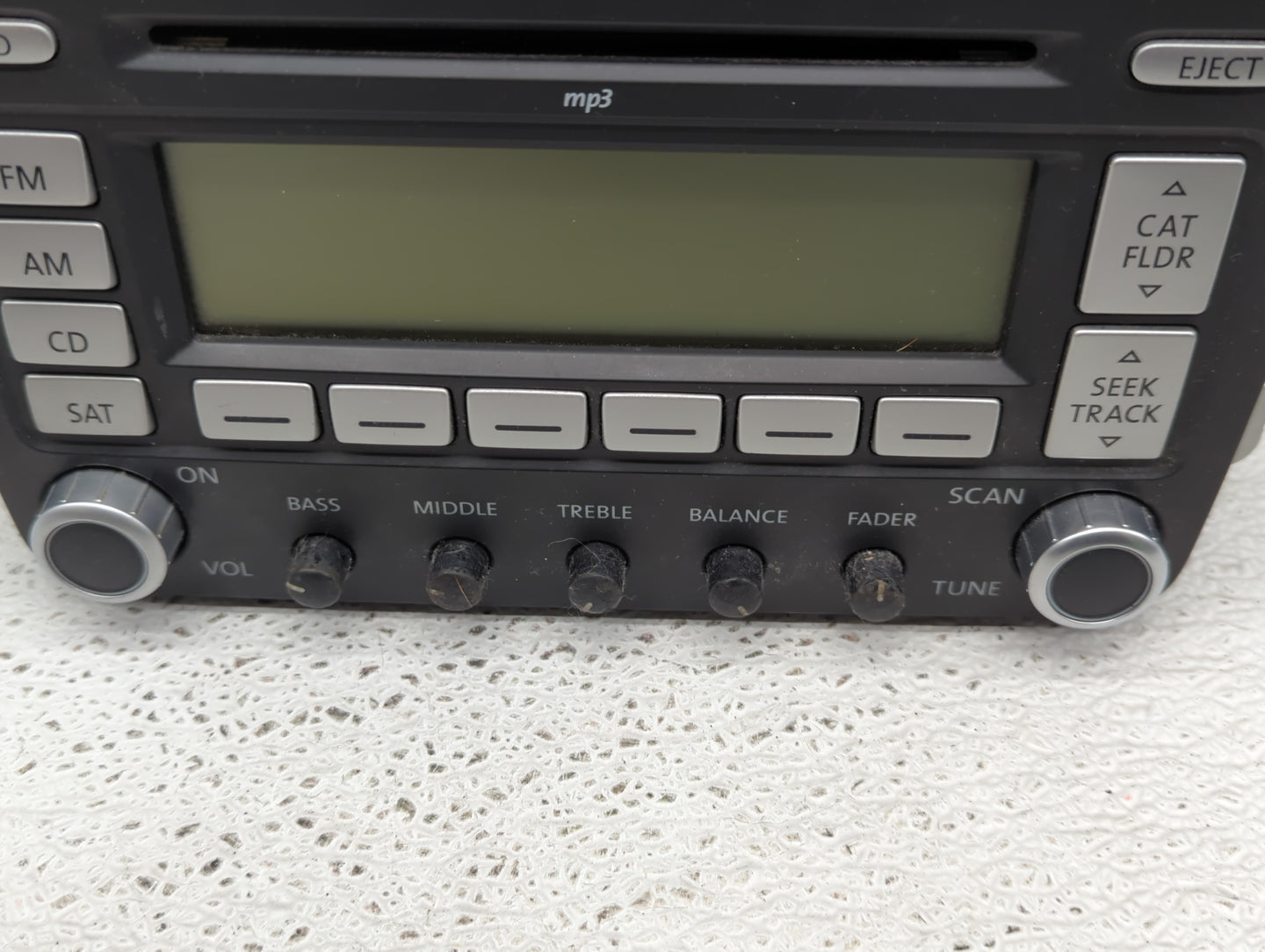 2006-2007 Volkswagen Golf Radio AM FM Cd Player Receiver Replacement P/N:1K0 035 180 L Fits Fits 2005 2006 2007 2008 2009 OE