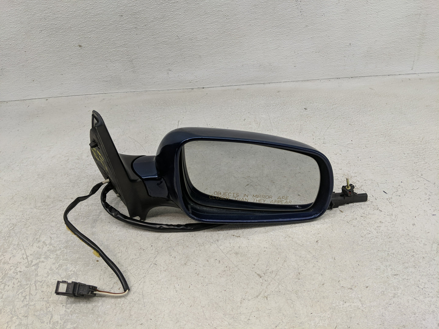 2008 Volkswagen Golf City Passenger Side View Mirror - Right Door Mirror OEM Used - Oemusedautoparts1.com