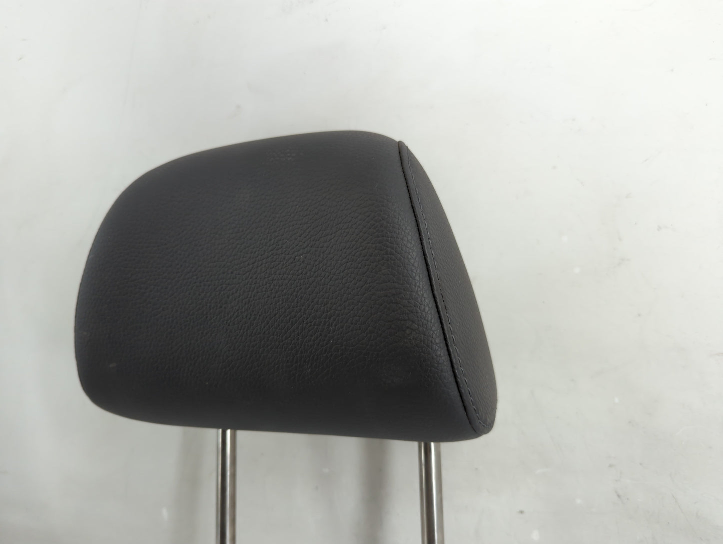 2008 Volkswagen Jetta Headrest Head Rest Front Driver Passenger Seat Fits OEM Used Auto Parts - Oemusedautoparts1.com