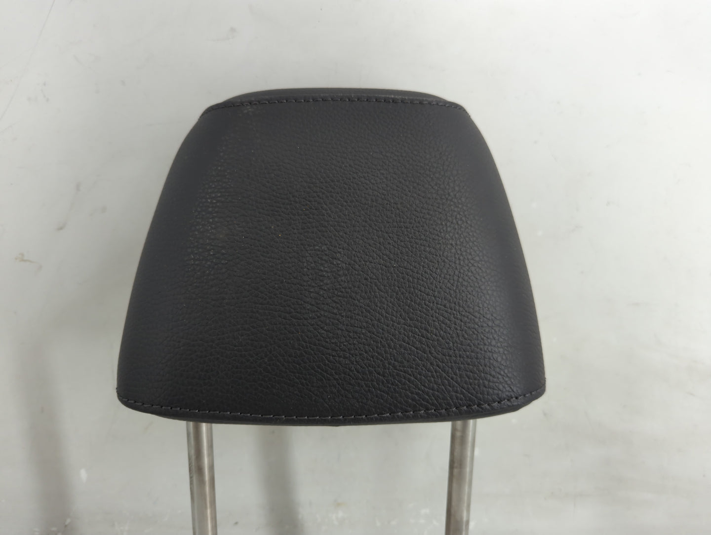 2008 Volkswagen Jetta Headrest Head Rest Front Driver Passenger Seat Fits OEM Used Auto Parts - Oemusedautoparts1.com