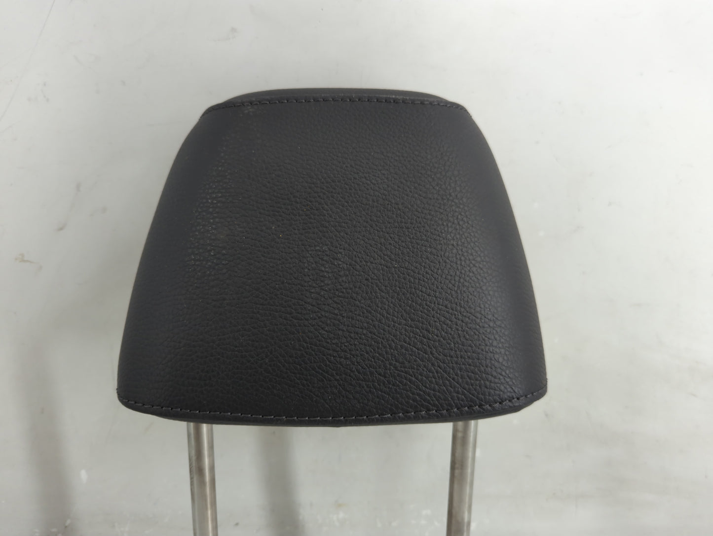 2008 Volkswagen Jetta Headrest Head Rest Front Driver Passenger Seat Fits OEM Used Auto Parts - Oemusedautoparts1.com