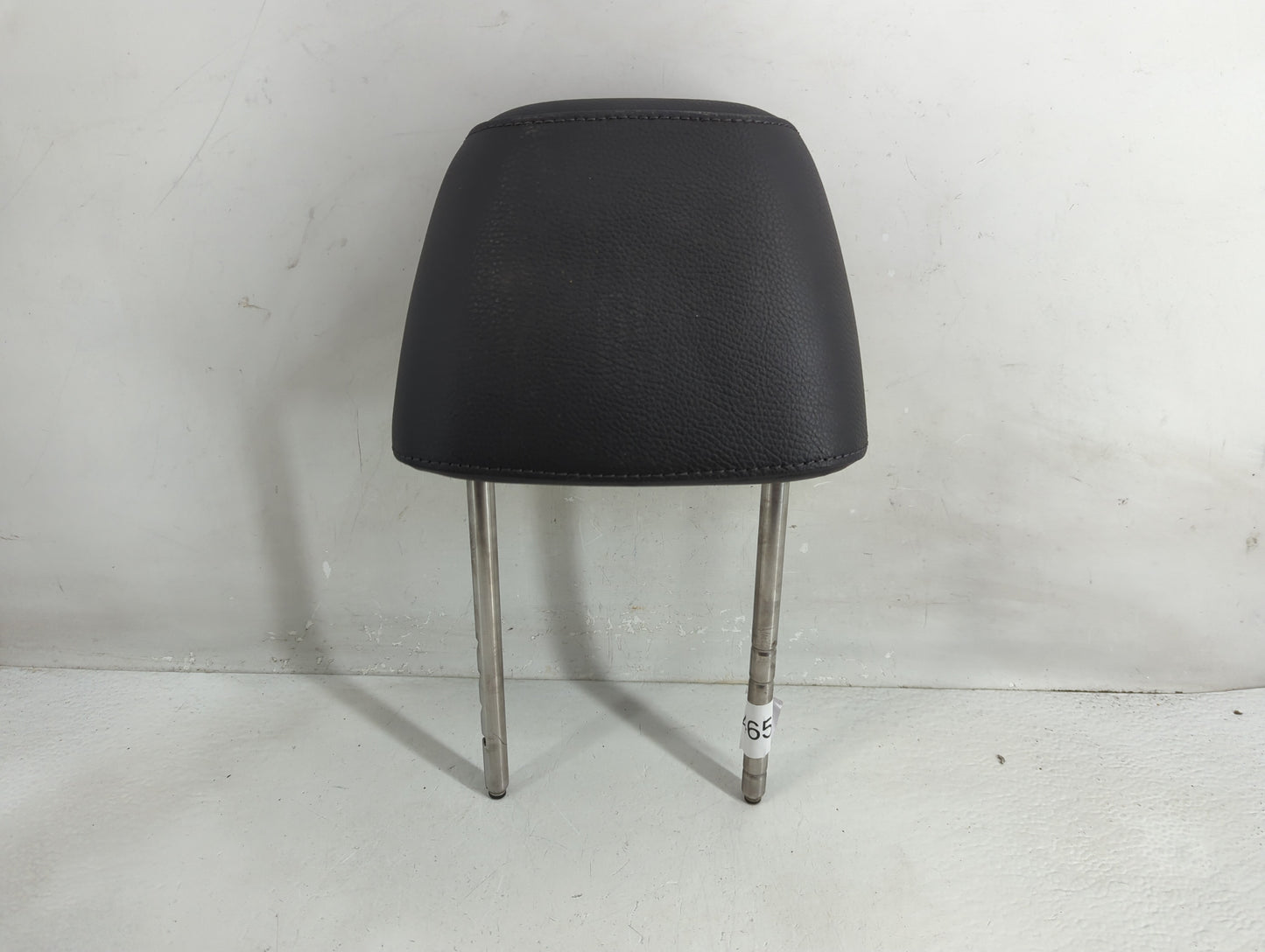 2008 Volkswagen Jetta Headrest Head Rest Front Driver Passenger Seat Fits OEM Used Auto Parts - Oemusedautoparts1.com