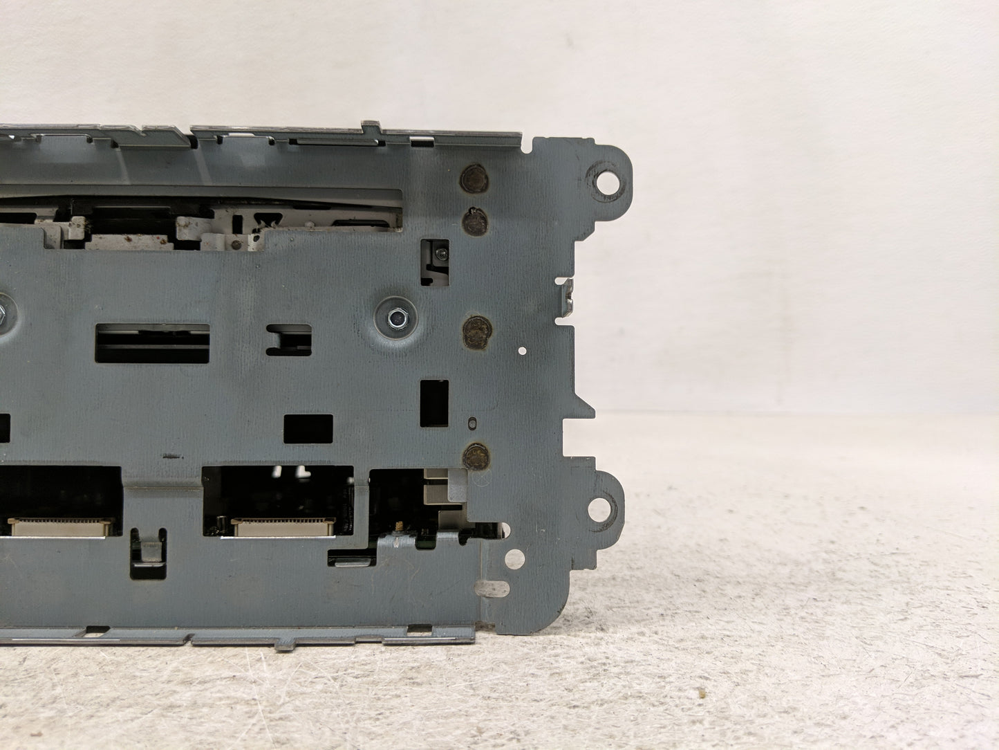 2006-2009 Volkswagen Jetta Radio AM FM Cd Player Receiver Replacement P/N:1K0 035 180 Fits Fits 2006 2007 2008 2009 OEM Used