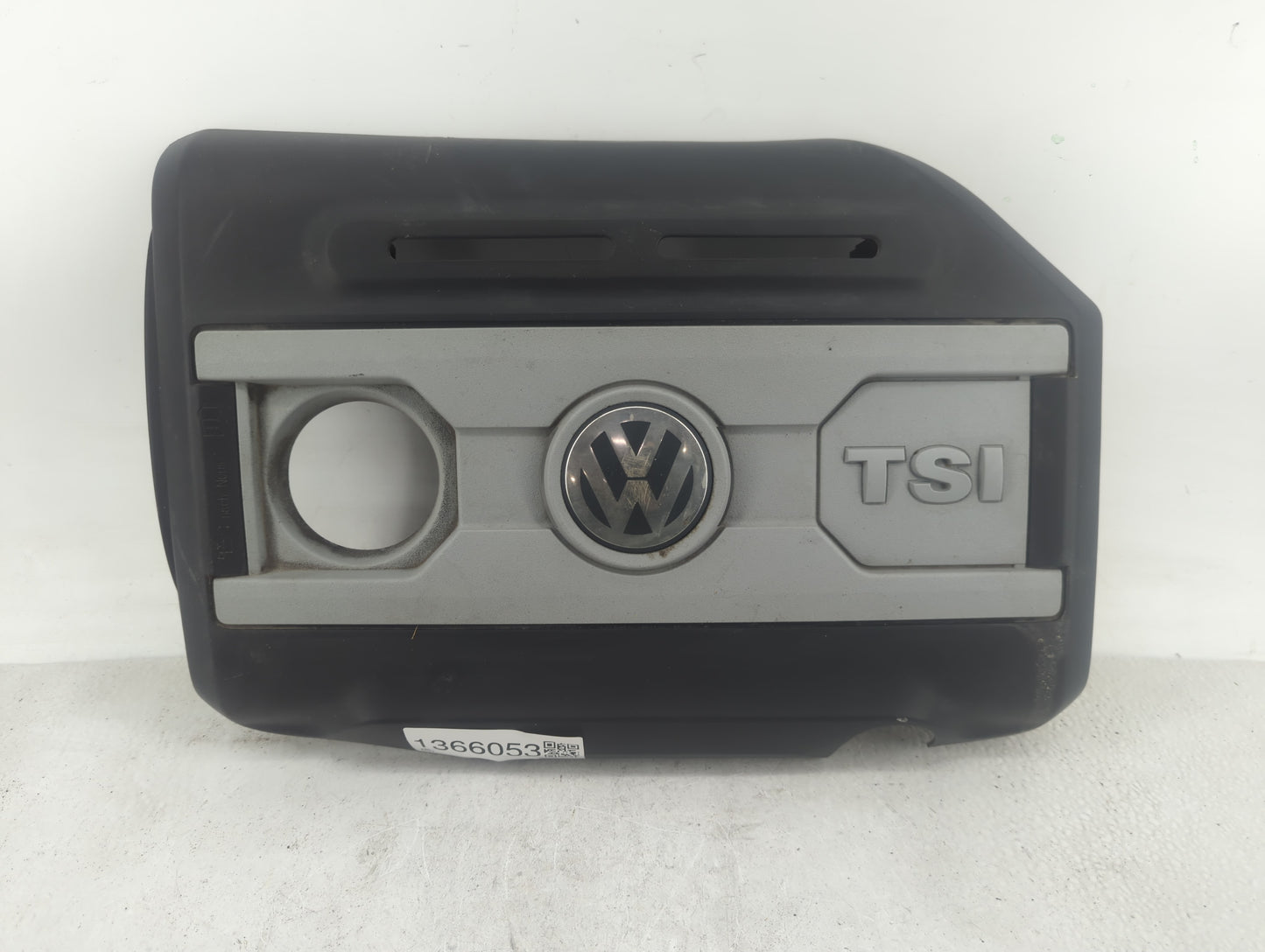 2008 Volkswagen Jetta Engine Cover - Oemusedautoparts1.com