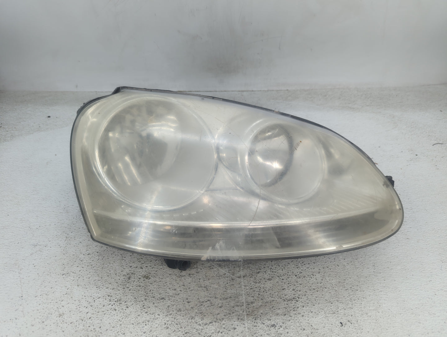 2008-2011 Volkswagen Jetta Passenger Right Oem Head Light Headlight Lamp - Oemusedautoparts1.com
