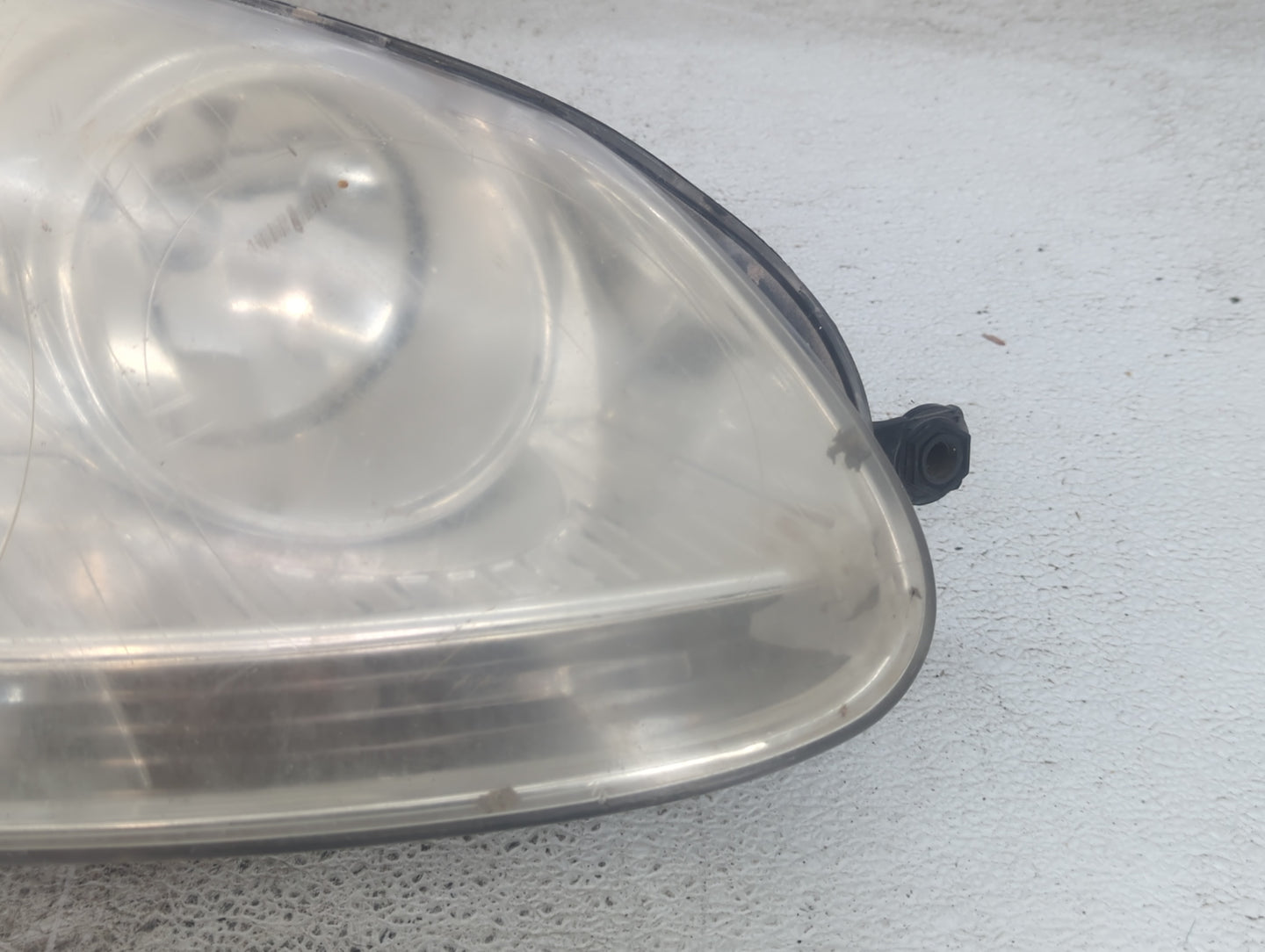 2008-2011 Volkswagen Jetta Passenger Right Oem Head Light Headlight Lamp - Oemusedautoparts1.com
