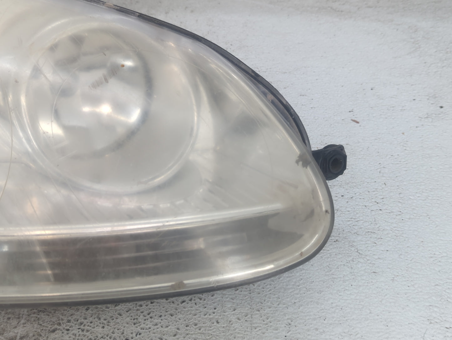 2008-2011 Volkswagen Jetta Passenger Right Oem Head Light Headlight Lamp - Oemusedautoparts1.com