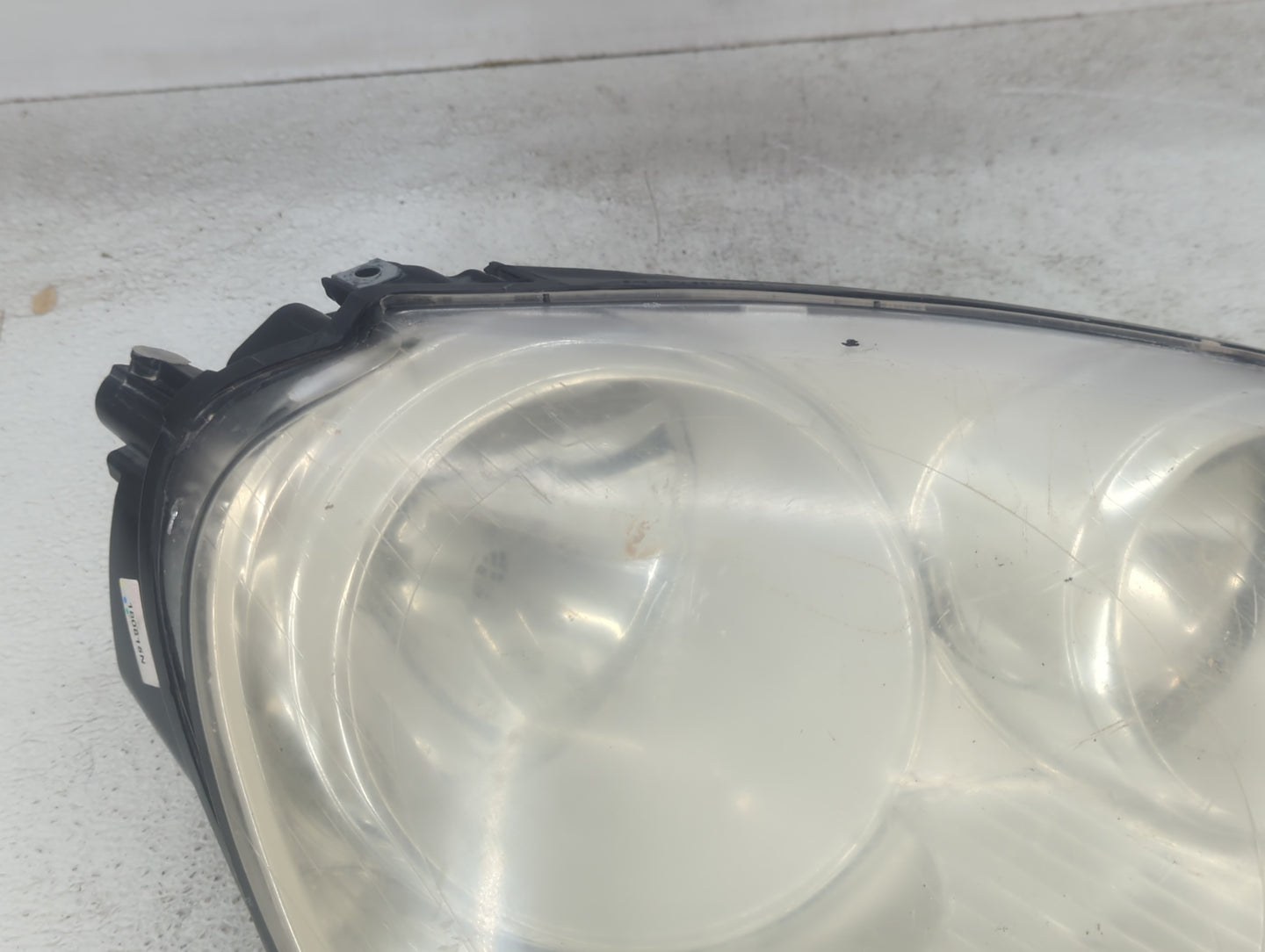 2008-2011 Volkswagen Jetta Passenger Right Oem Head Light Headlight Lamp - Oemusedautoparts1.com