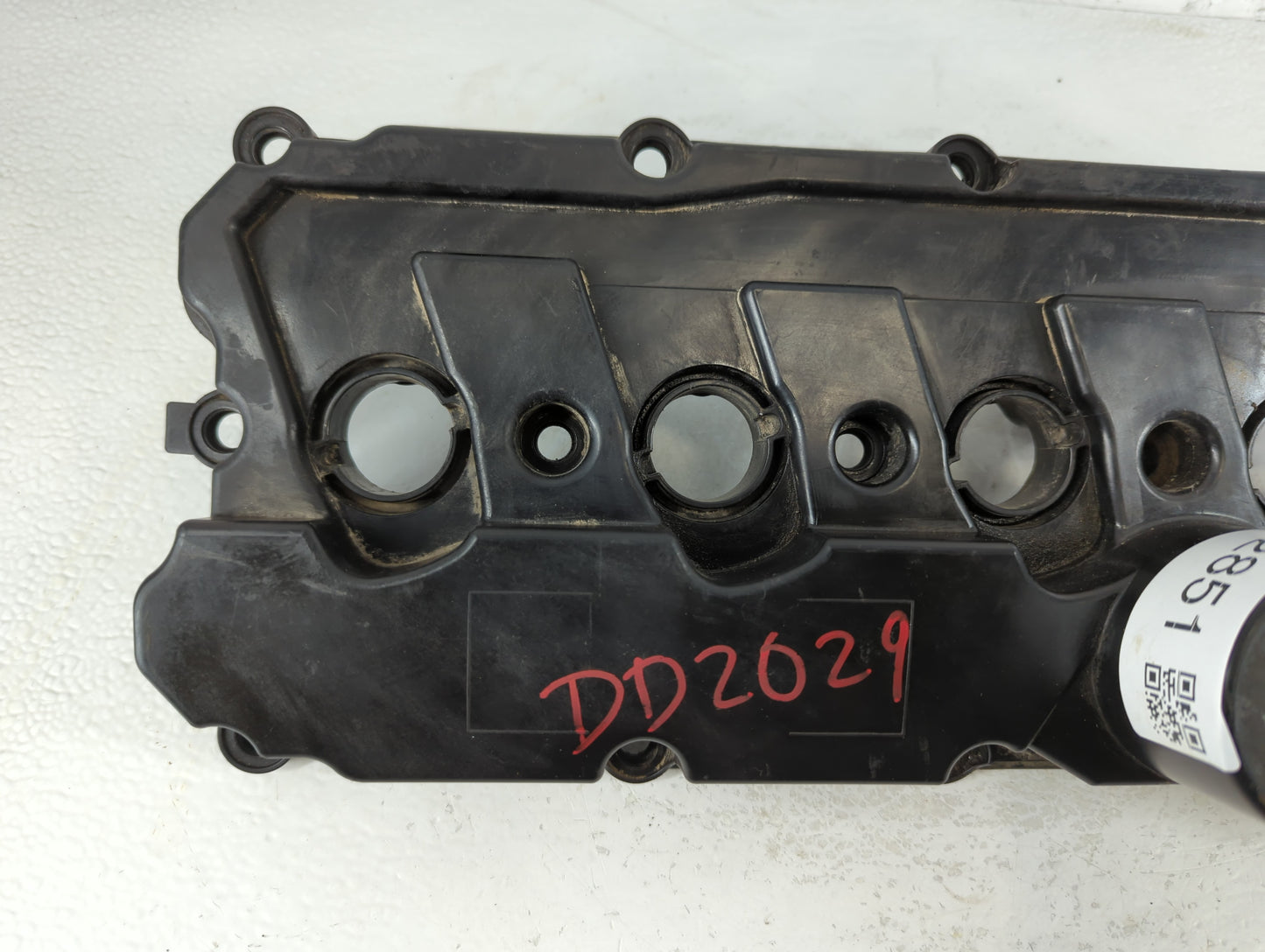 2008 Volkswagen Jetta Driver Left Cylinder Head Valve Cover P/N:07K 103 475 Fits OEM Used Auto Parts - Oemusedautoparts1.com