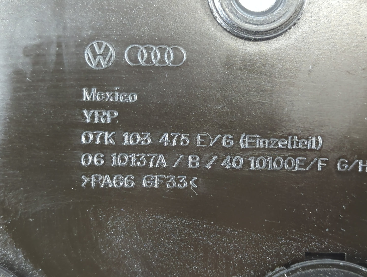 2008 Volkswagen Jetta Driver Left Cylinder Head Valve Cover P/N:07K 103 475 Fits OEM Used Auto Parts - Oemusedautoparts1.com