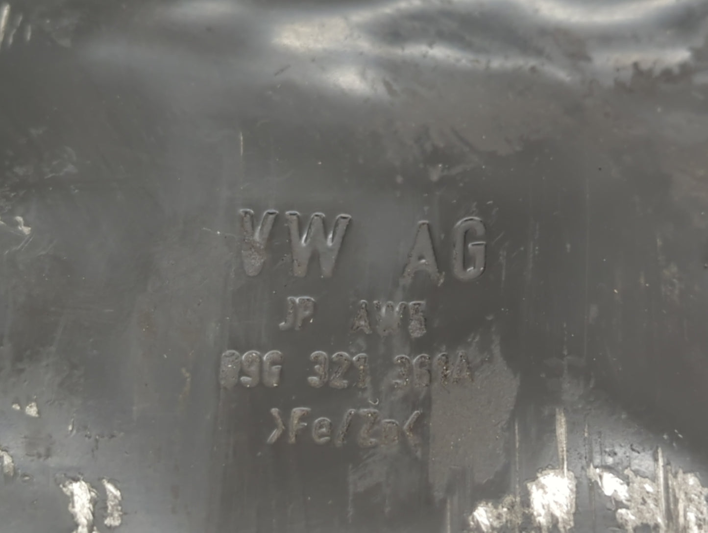 2005-2014 Volkswagen Jetta Engine Oil Pan P/N:09G 321 361A Fits Fits 2005 2006 2007 2008 2009 2010 2011 2012 2013 2014 OEM U