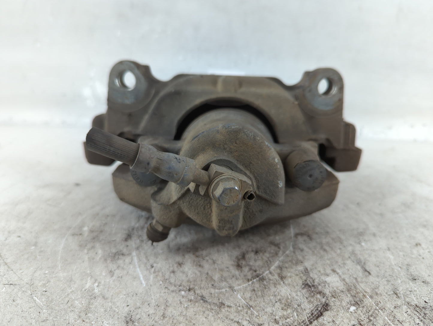 2005-2018 Volkswagen Jetta Front Passenger Right Brake Caliper - Oemusedautoparts1.com