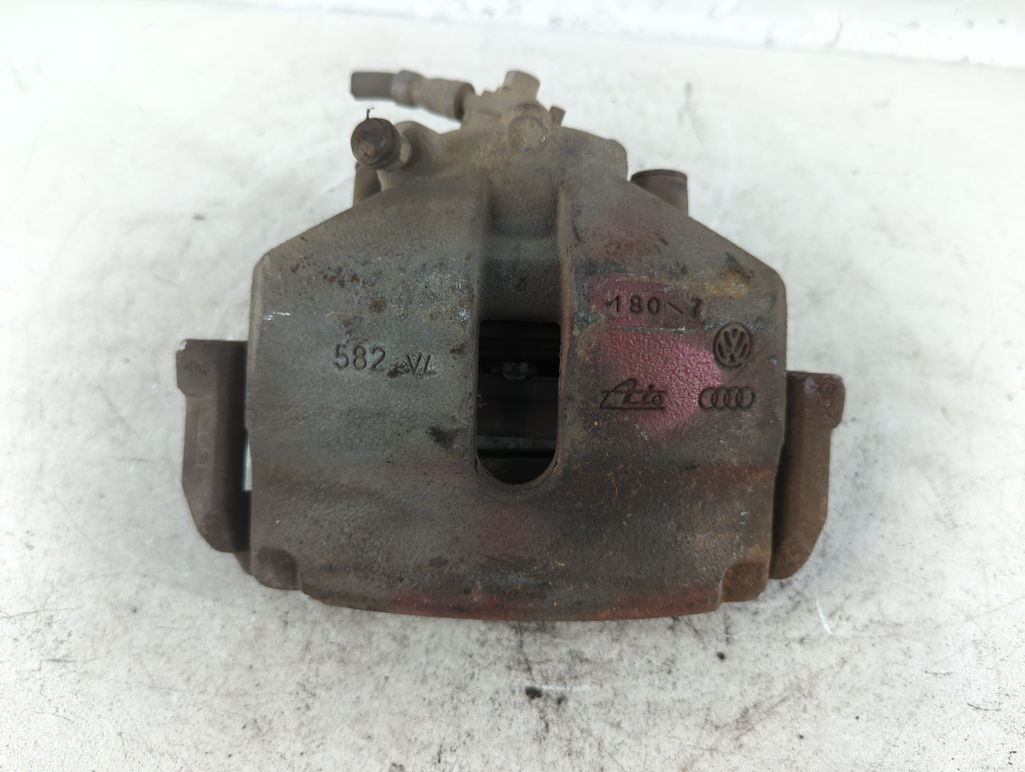 2005-2018 Volkswagen Jetta Front Passenger Right Brake Caliper - Oemusedautoparts1.com