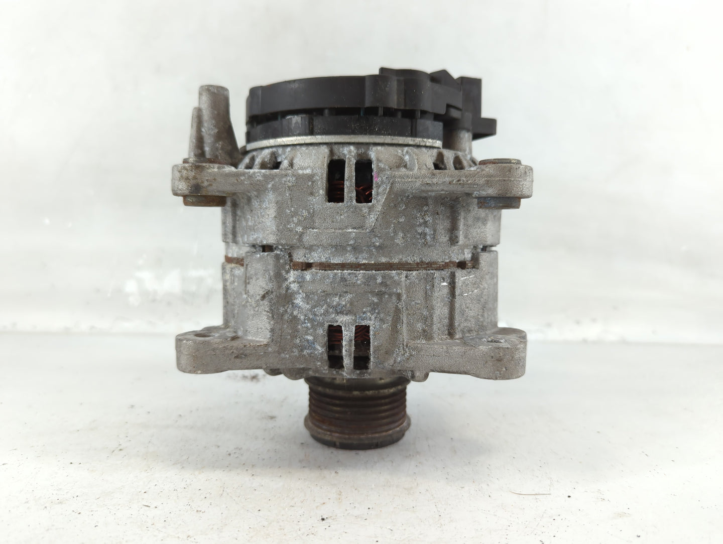 2008-2016 Volkswagen Jetta Alternator Replacement Generator Charging Assembly Engine OEM P/N:N516430 Fits OEM Used Auto Part
