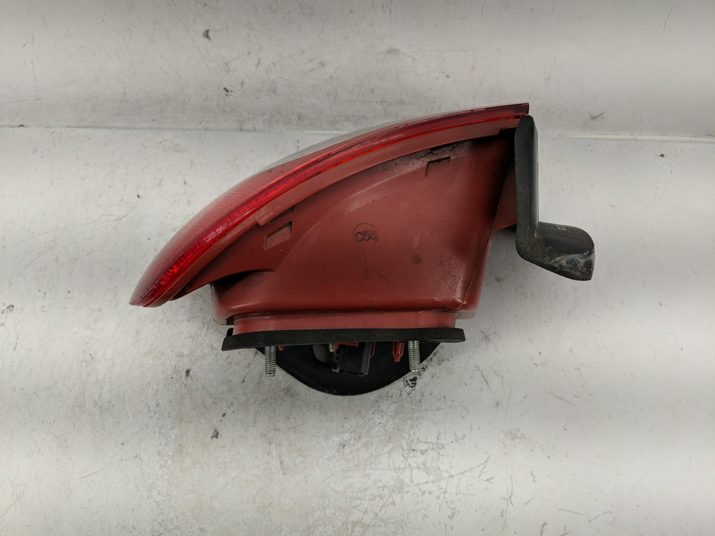 2008-2010 Volkswagen Passat Tail Light Assembly Passenger Right OEM Fits Fits 2008 2009 2010 OEM Used Auto Parts - Oemusedau