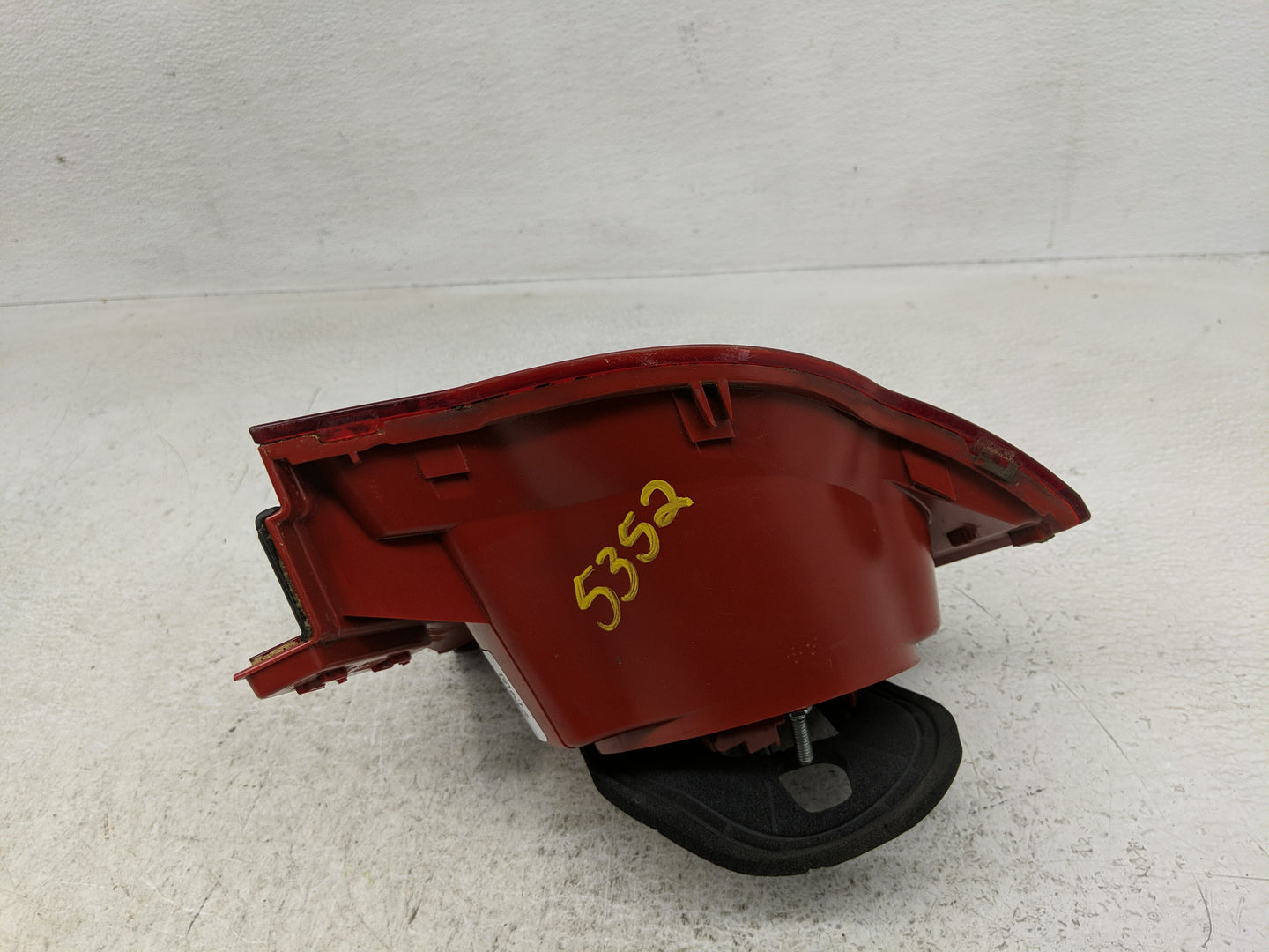 2006-2008 Volkswagen Passat Tail Light Assembly Passenger Right OEM Fits Fits 2006 2007 2008 OEM Used Auto Parts - Oemusedau