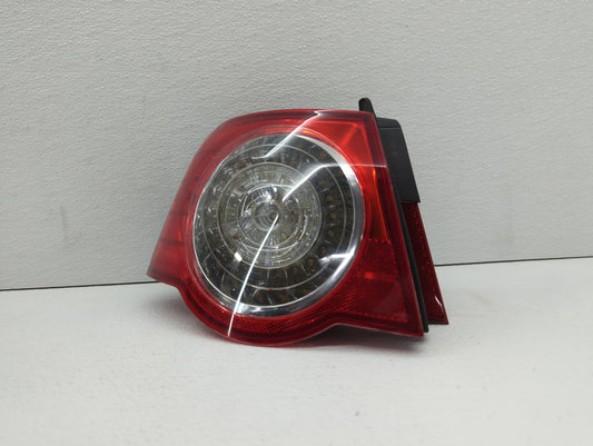 2006-2008 Volkswagen Passat Tail Light Assembly Driver Left OEM P/N:ZSB 3C5.945.095 D ZSB.3C5.945.095J Fits Fits 2006 2007 2