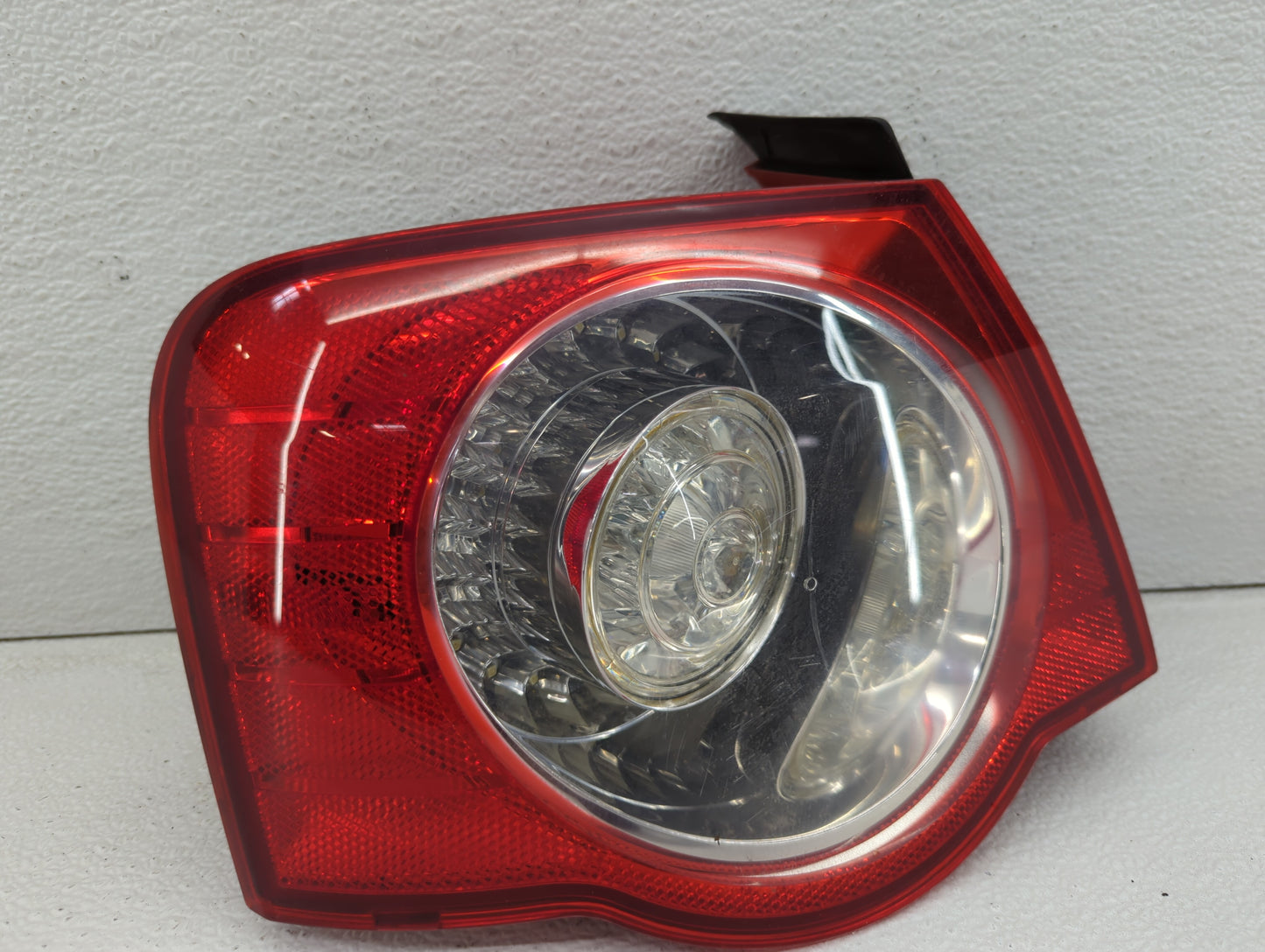 2006-2008 Volkswagen Passat Tail Light Assembly Driver Left OEM P/N:ZSB 3C5.945.095 D ZSB.3C5.945.095J Fits Fits 2006 2007 2