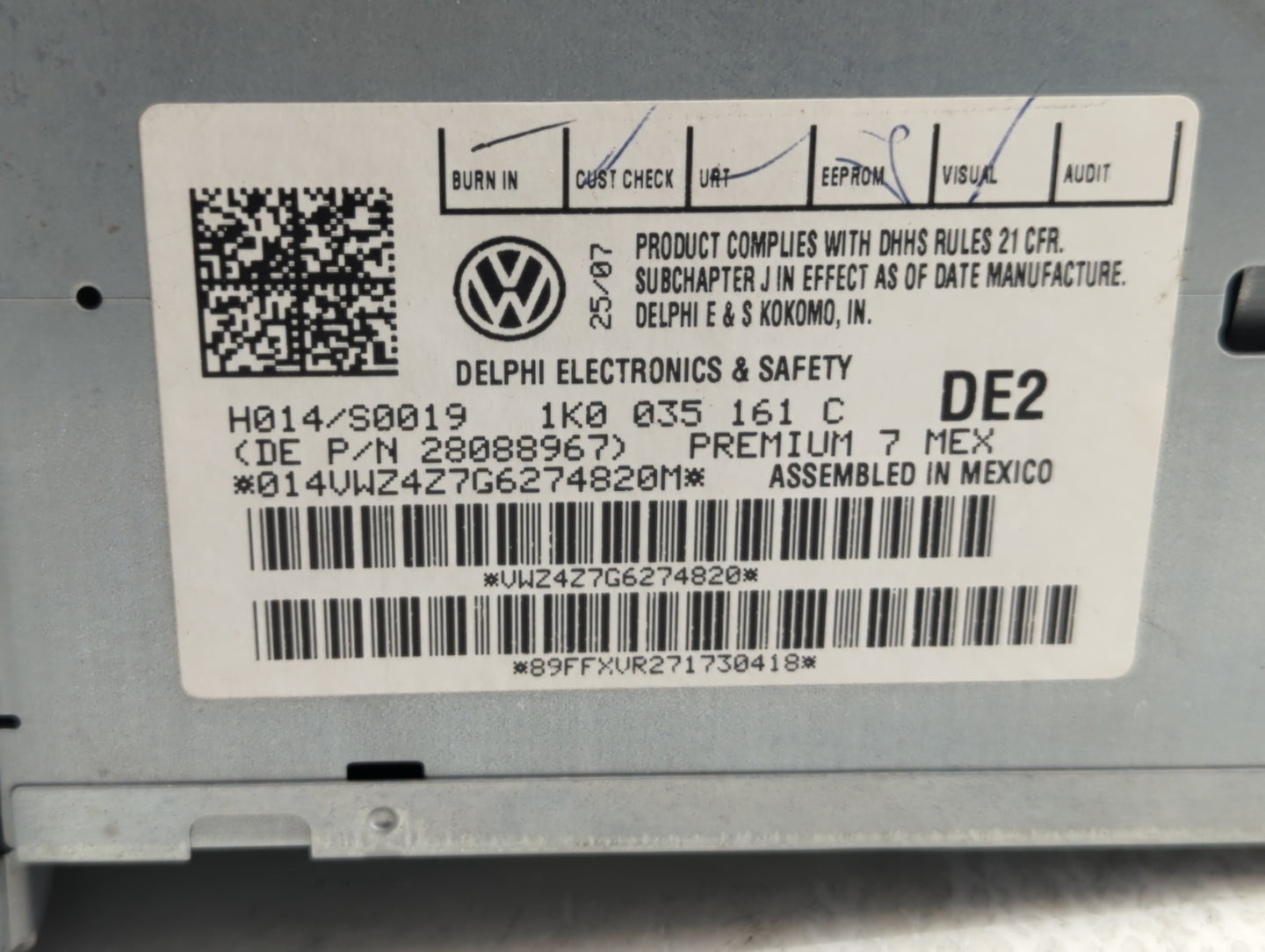 2006-2010 Volkswagen Passat Radio AM FM Cd Player Receiver Replacement P/N:1K0 035 161 C 28088967 Fits OEM Used Auto Parts -