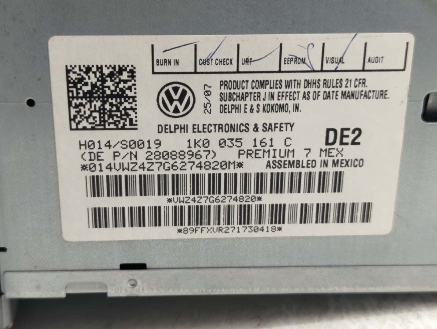 2006-2010 Volkswagen Passat Radio AM FM Cd Player Receiver Replacement P/N:1K0 035 161 C 28088967 Fits OEM Used Auto Parts -