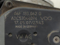2006-2010 Volkswagen Passat Throttle Body P/N:06F 133 062 G Fits OEM Used Auto Parts - Oemusedautoparts1.com