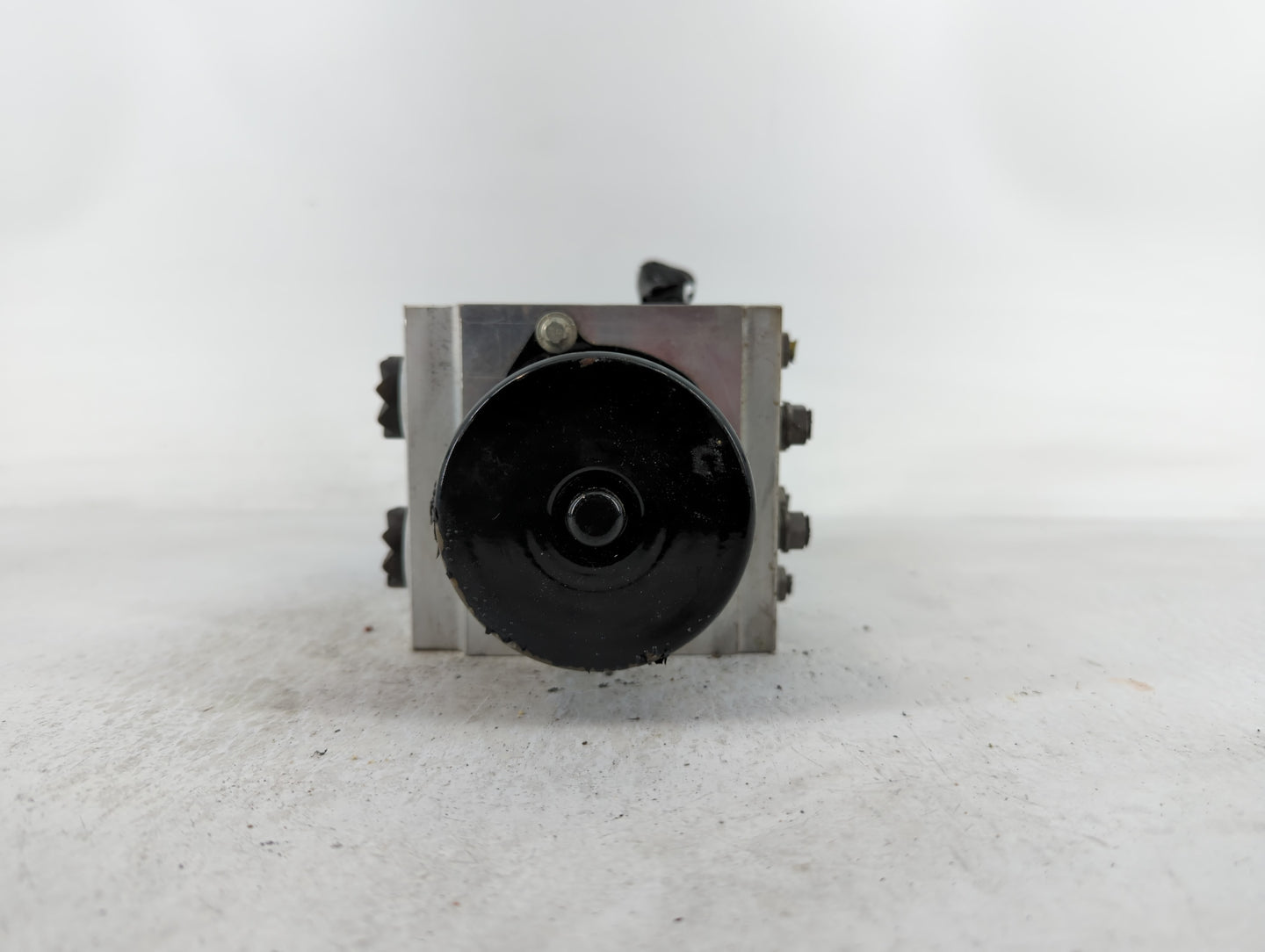 2008 Volkswagen Passat ABS Pump Control Module Replacement P/N:16431602 3C0.614.109.D, 3C0614109D, 3C0 614 109 D Fits OEM Us