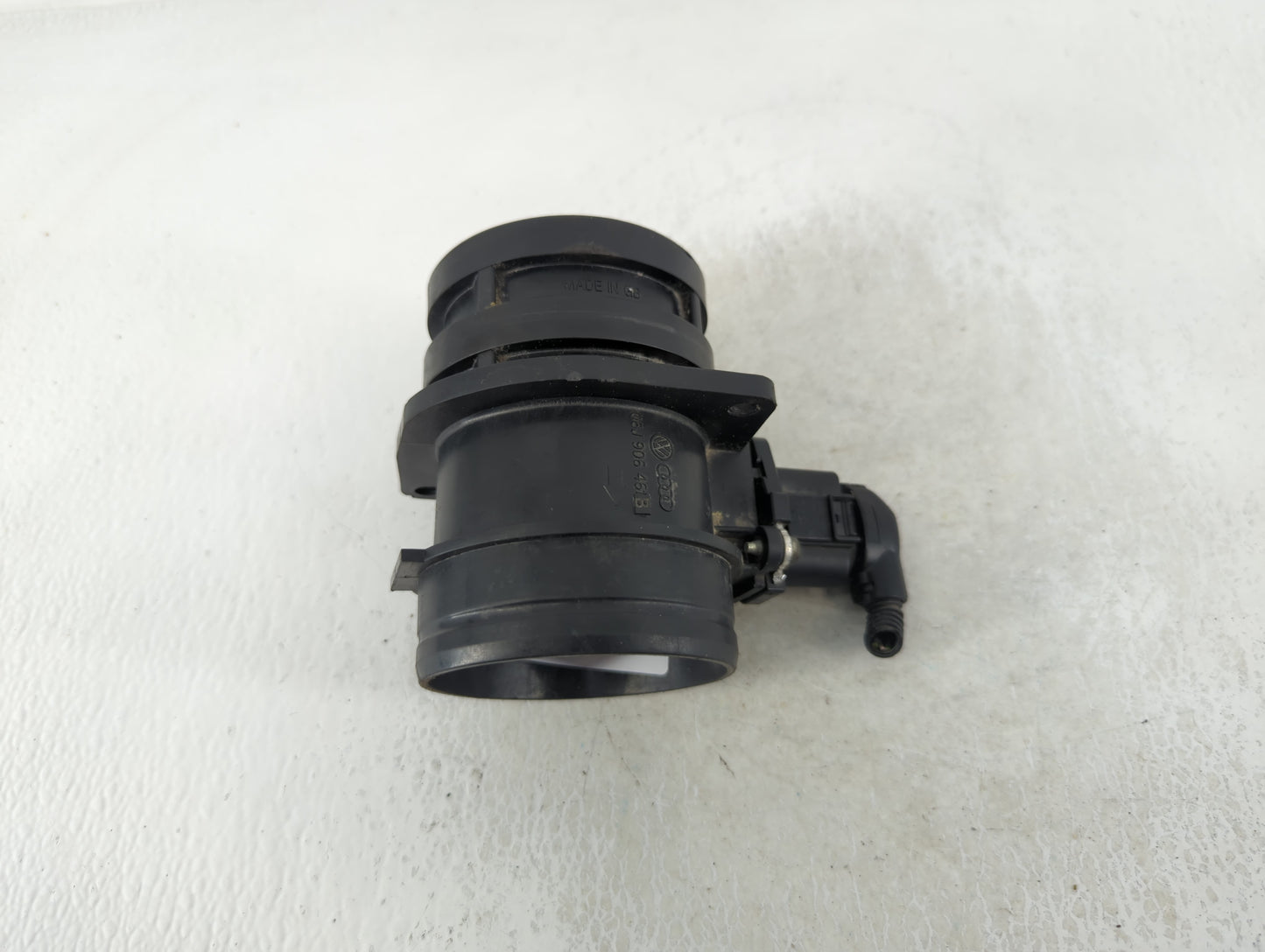 2008-2010 Volkswagen Passat Mass Air Flow Meter Maf - Oemusedautoparts1.com