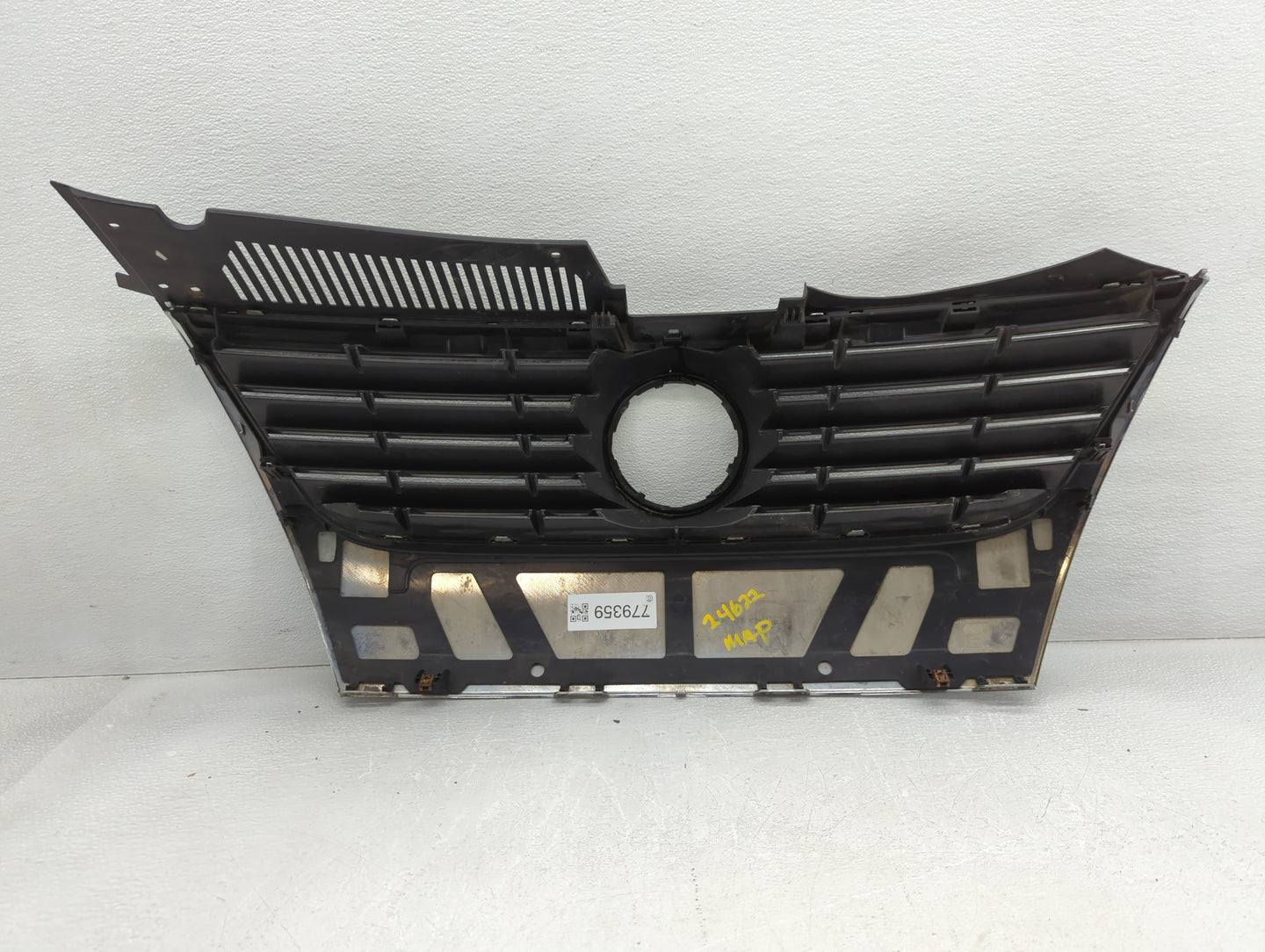 2006-2010 Volkswagen Passat Front Grille Bumper Not Included 779359 - Oemusedautoparts1.com