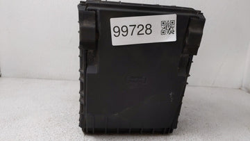 2008-2010 Volkswagen Passat Fusebox Fuse Box Panel Relay Module P/N:3C0937125 15403373 Fits OEM Used Auto Parts - Oemusedaut