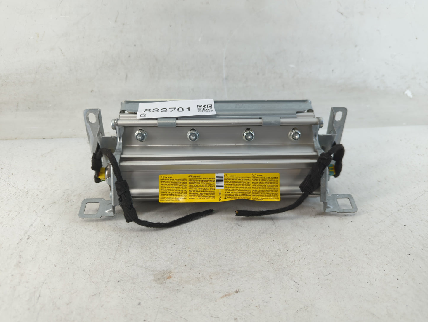 2007-2010 Volkswagen Touareg Air Bag Passenger Right Dashboard OEM Fits Fits 2007 2008 2009 2010 OEM Used Auto Parts - Oemus