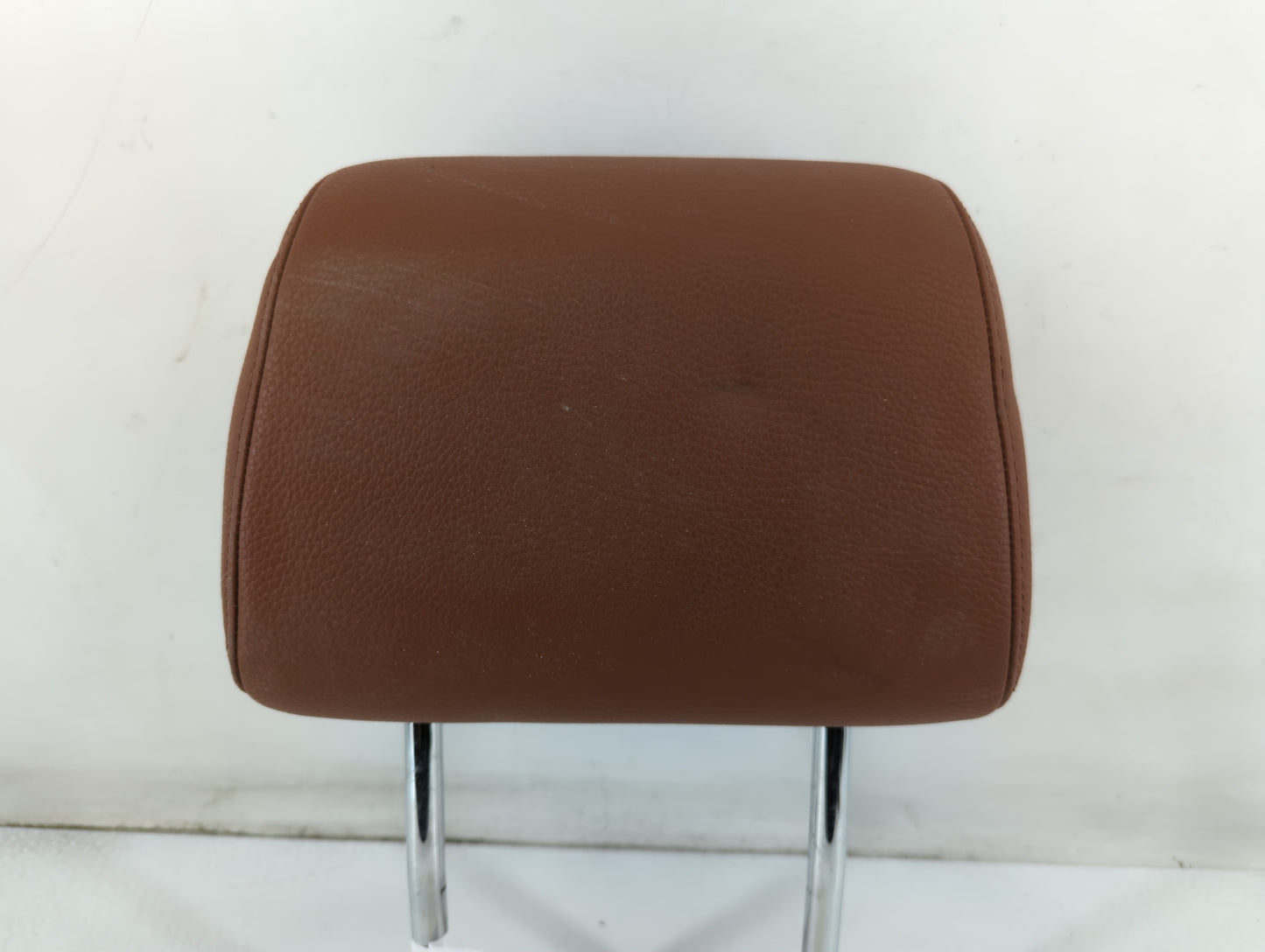 2008-2010 Volkswagen Touareg Headrest Head Rest Front Driver Passenger Seat Fits Fits 2008 2009 2010 OEM Used Auto Parts - O