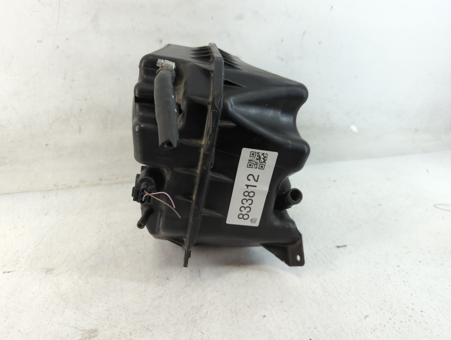 2004 Volkswagen Touareg Radiator Coolant Overflow Expansion Tank Bottle - Oemusedautoparts1.com
