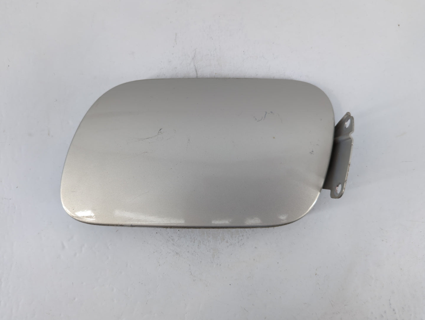 2008 Volkswagen Touareg Fuel Tank Door Lid Gas Tank - Oemusedautoparts1.com