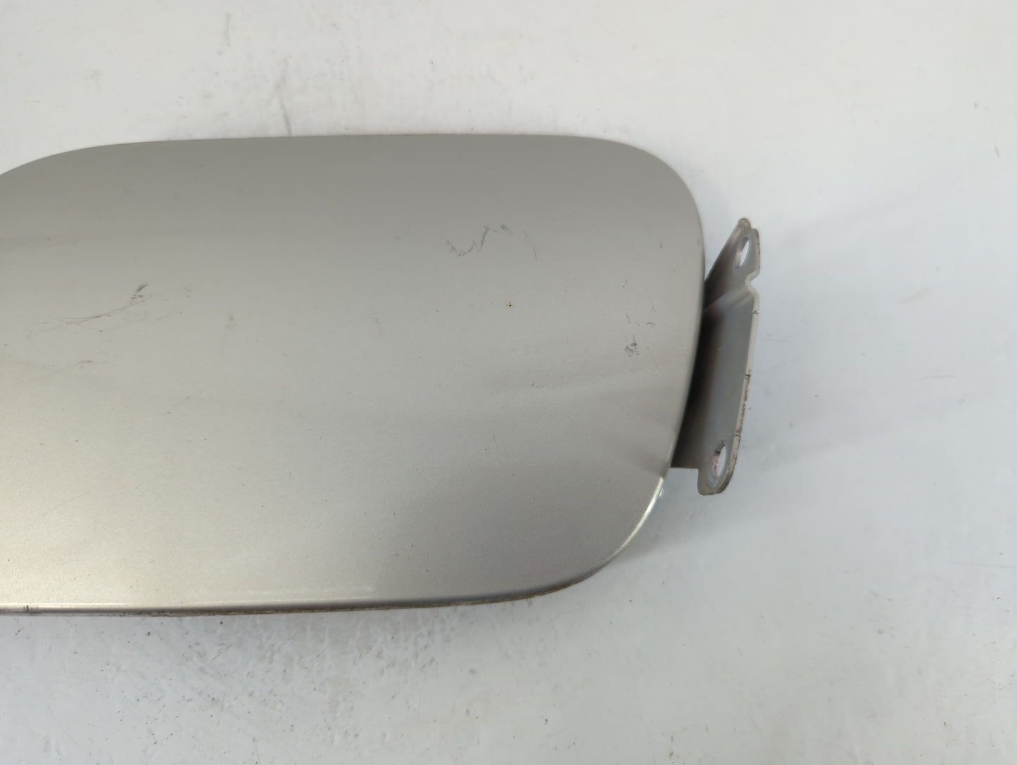 2008 Volkswagen Touareg Fuel Tank Door Lid Gas Tank - Oemusedautoparts1.com