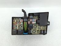 2008-2010 Volvo C30 Fusebox Fuse Box Panel Relay Module P/N:8688040 Fits Fits 2008 2009 2010 OEM Used Auto Parts - Oemusedau