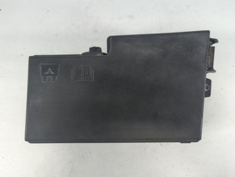 compare product 2008-2010 Volvo S40 Fusebox Fuse Box Panel Relay Module P/N:8688040 Fits Fits 2008 2009 2010 OEM Used Auto Parts
